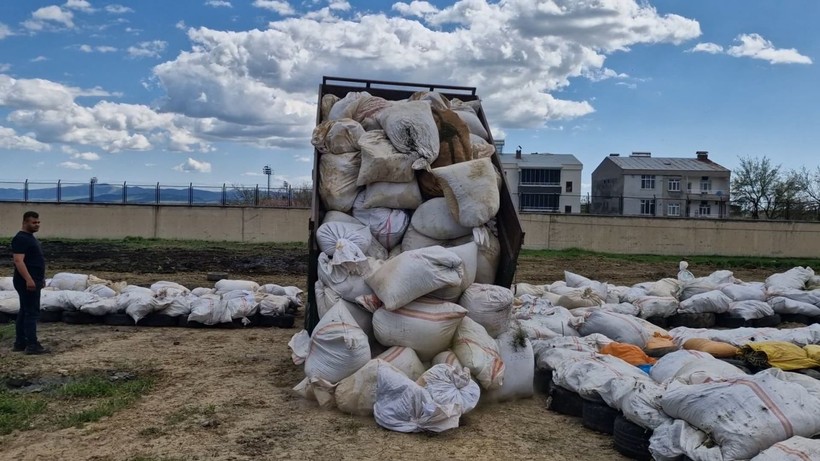 Diyarbakır'da tonlarca esrar yakıldı - Resim: 4