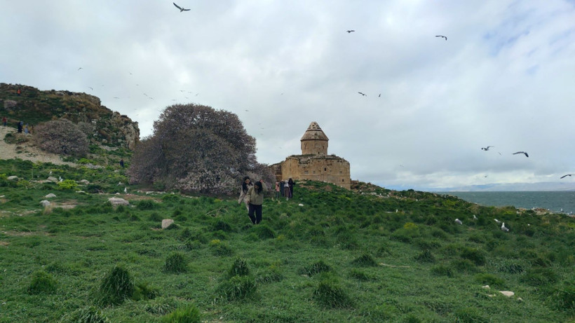 Bu adayı çok az kişi biliyor: İnsandan çok martı var - Resim: 18