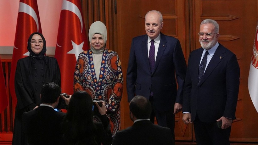 TBMM’de 23 Nisan resepsiyonu: CHP’liler katılmadı - Resim: 1