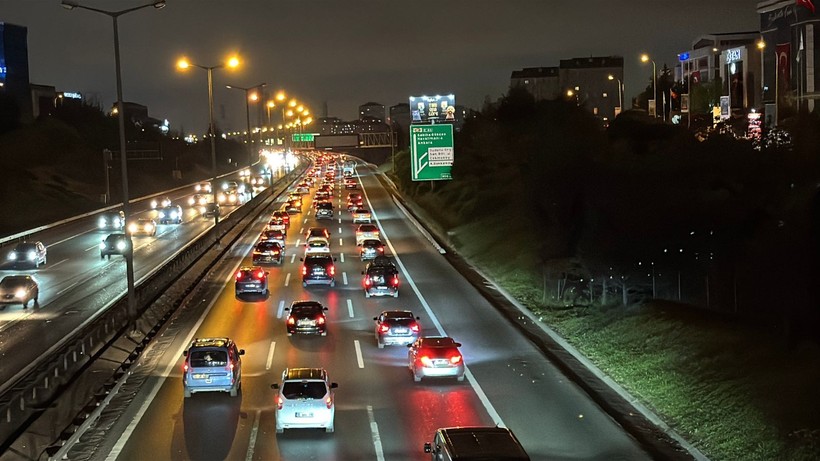 İstanbul-Tekirdağ arasında trafik yoğunluğu - Resim: 7