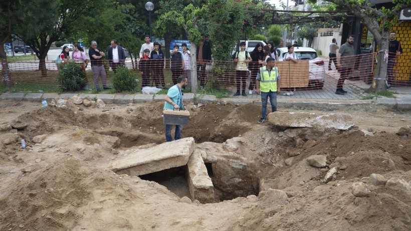 Yol çalışmasında insan kemikleri bulundu: Roma dönemine ait - Resim: 1