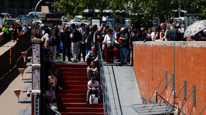 Avrupa’da elektrik kaosu: Düzelmesi günler alabilir - Resim: 3