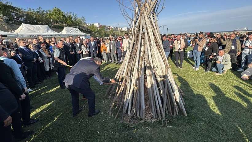 Kakava ve Hıdrellez şenliğinden renkli görüntüler - Resim: 2
