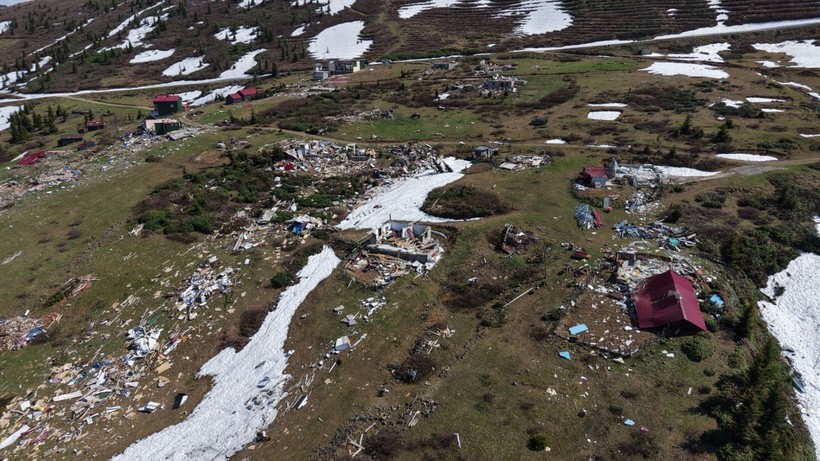 Çığ felaketinin boyutu karlar eriyince ortaya çıktı - Resim: 4