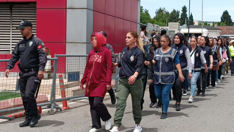 225 FETÖ şüphelisi adliyede - Resim : 1