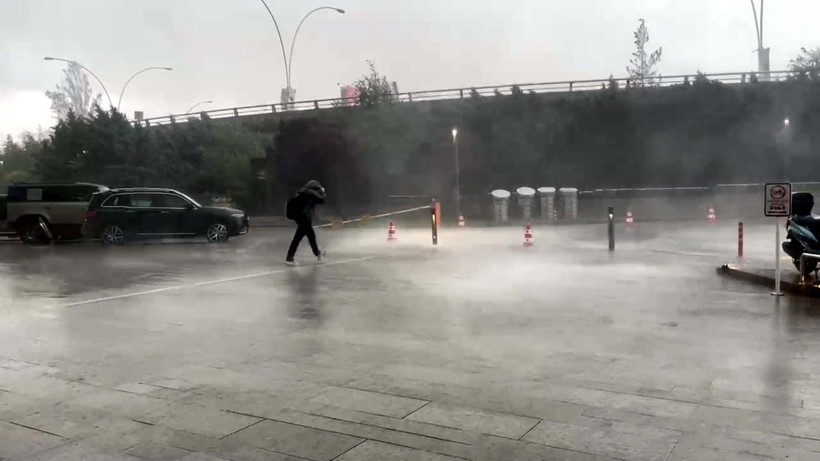 Ankara'da sağanak etkili oldu - Resim: 1