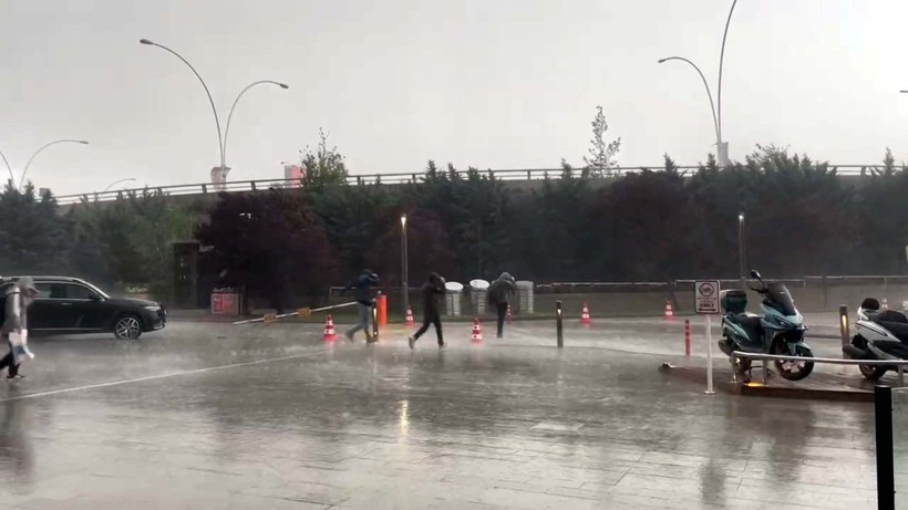 Ankara'da sağanak etkili oldu - Resim: 2