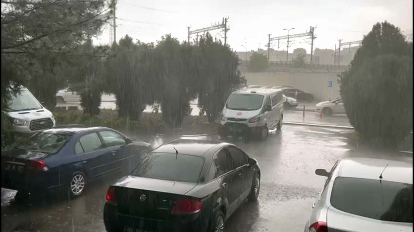 Ankara'da sağanak etkili oldu - Resim: 4