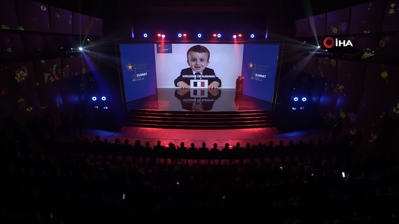 Avrupa'daki zirvede 'bebek Erdoğan' videosu - Resim : 2