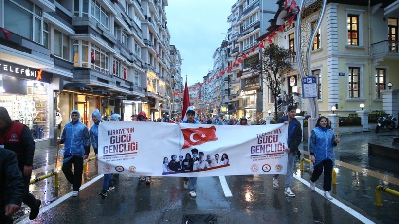 Samsun’da 1919 metre uzunluğunda bayrak açıldı - Resim: 7
