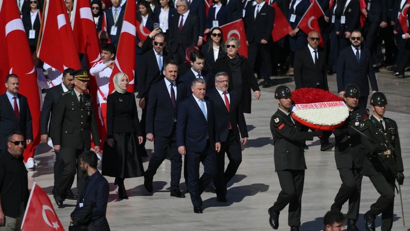 Yurtta 19 Mayıs coşkusu - Resim: 7