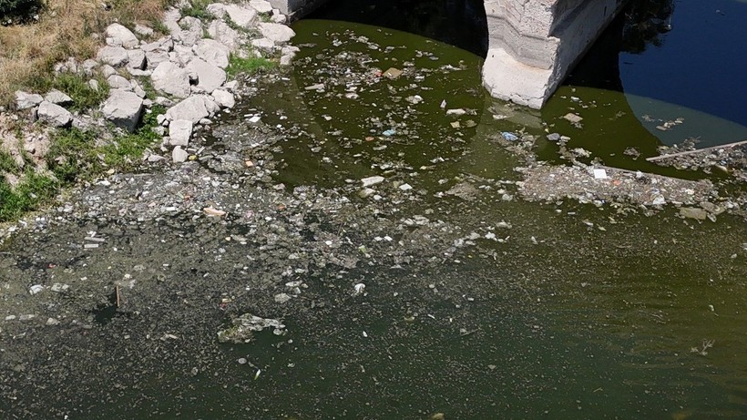 Seyhan Nehri çöp akıyor - Resim: 4