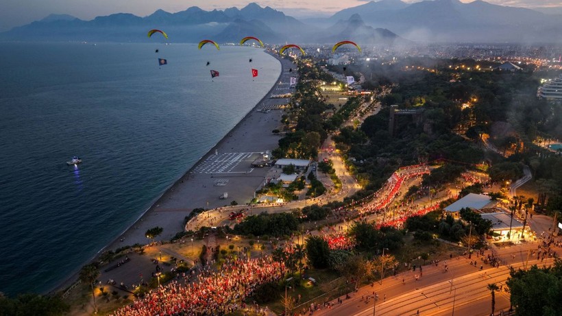 Antalya'da 19 Mayıs coşkusu - Resim: 6
