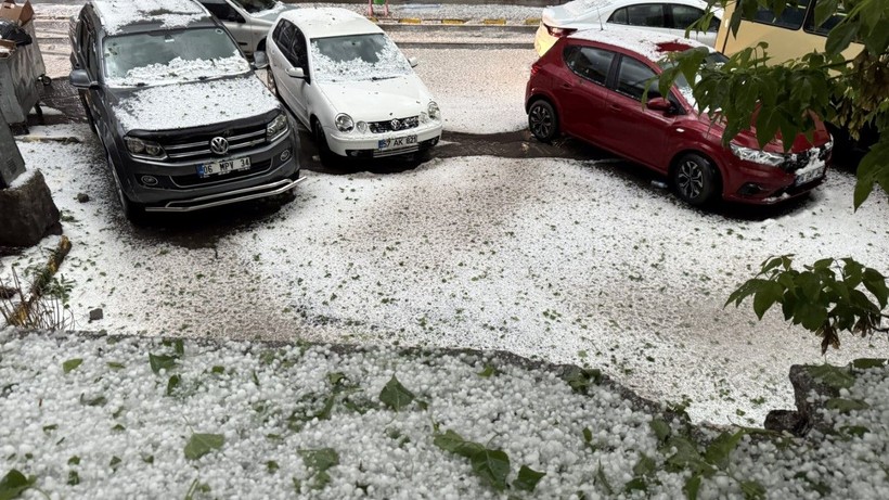 Birden bastırdı, yollar beyaza büründü - Resim: 3