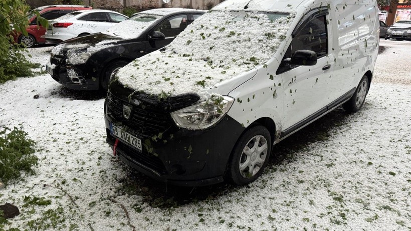 Birden bastırdı, yollar beyaza büründü - Resim: 11