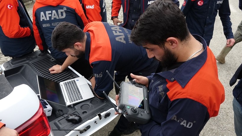 Hasar büyük: Trabzon'dan çarpıcı kareler - Resim: 20