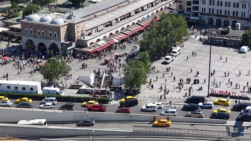 Eminönü’nde bayram alışverişi yoğunluğu - Resim: 4