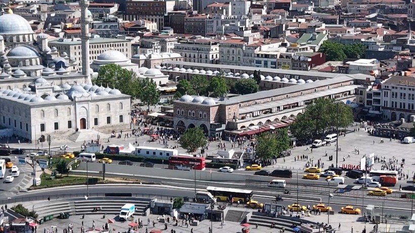 Eminönü’nde bayram alışverişi yoğunluğu - Resim: 6