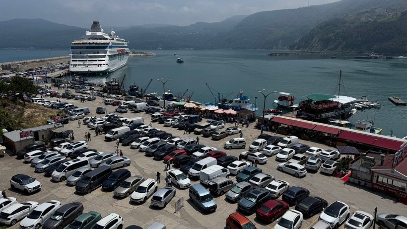 Amasra'ya nüfusunun 10 katı turist geldi - Resim: 5