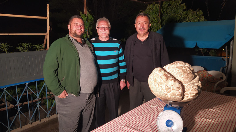 Gözlerine inanamadılar: 'İlk defa böyle bir şey görüyorum, taş zannettim' - Resim : 2