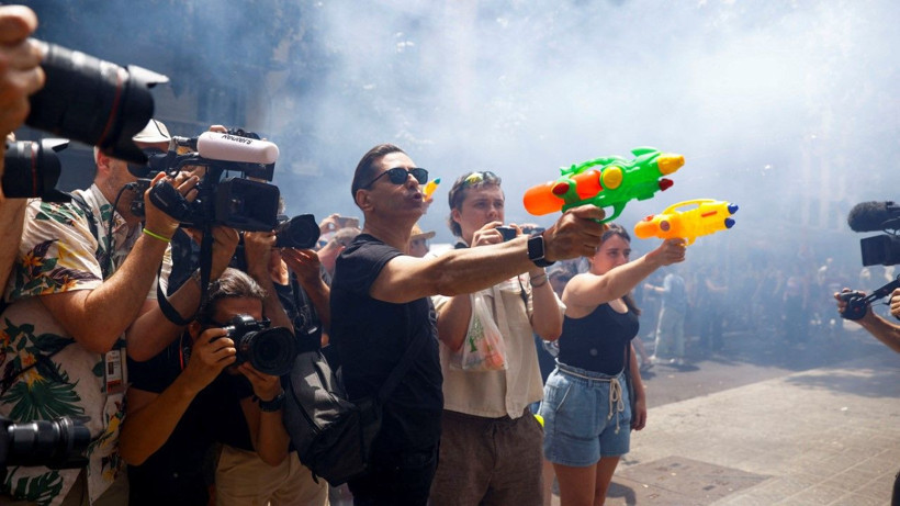 Turizm karşıtı protestolar devam ediyor - Resim: 2