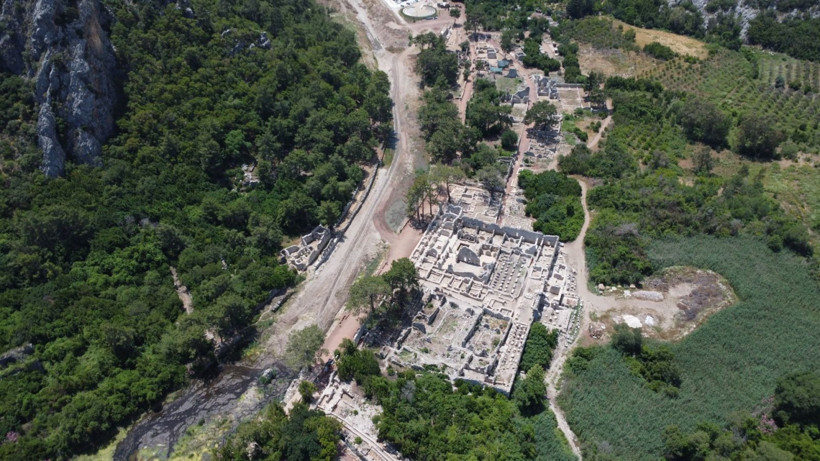 Olympos Antik Kent'te kaya mezarları gezi rotasına dahil edildi - Resim: 7