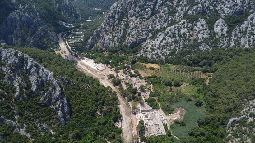 Olympos Antik Kent'te kaya mezarları gezi rotasına dahil edildi - Resim: 9