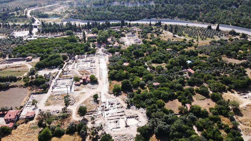 "Gladyatörler Şehri"nde tarihi kütüphane gün yüzüne çıkıyor - Resim: 3