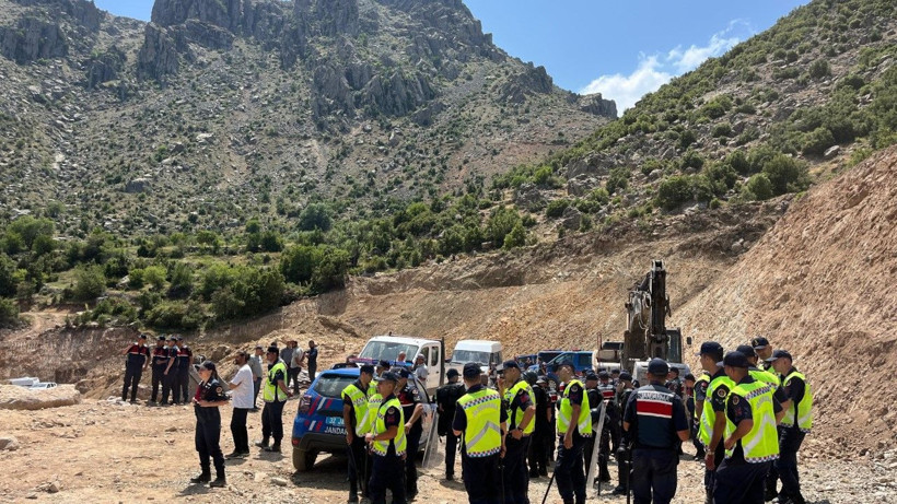 DSİ’nin kararı köylüleri ayağa kaldırdı: Jandarmadan sert müdahale - Resim: 9