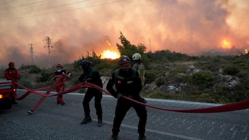 Çeşme’de orman yangını - Resim: 28