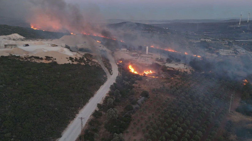 Çeşme yanıyor: Hasarın boyutu gün ağarınca ortaya çıktı - Resim: 7