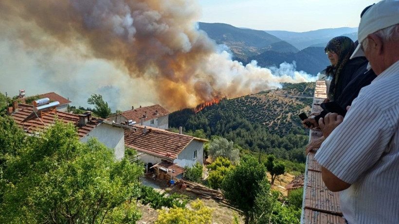 Bursa-Balıkesir sınırında orman yangını - Resim: 3
