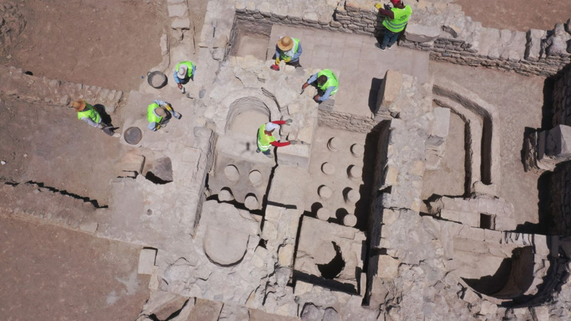 Tarlasından 1700 yıllık Roma hamamı çıktı - Resim: 5