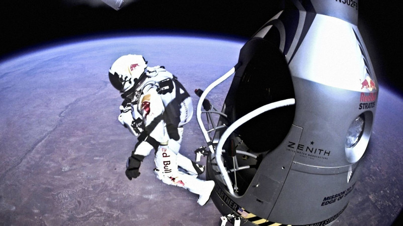 Felix Baumgartner havada kalp krizi geçirmiş - Resim: 10