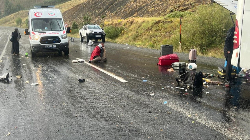 Otobüs, dağ yamacına çarptı: Ölü ve yaralılar var - Resim: 4