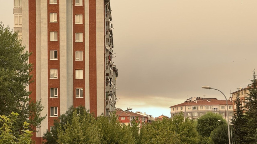 Sakarya'da başlayan yangın, Bilecik'te ilçe merkezine ilerliyor - Resim: 4