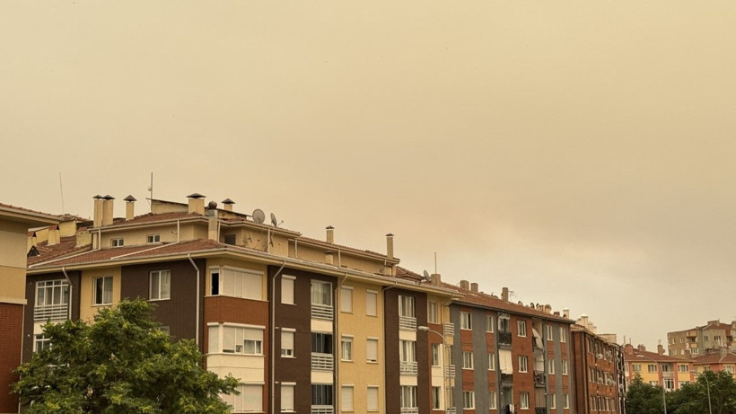 Sakarya'da başlayan yangın, Bilecik'te ilçe merkezine ilerliyor - Resim: 5