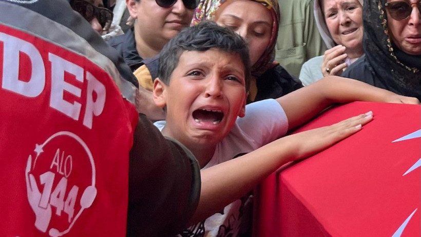 Orman şehitlerine acı veda: ‘Ben sensiz ne yapacağım?’ - Resim: 1