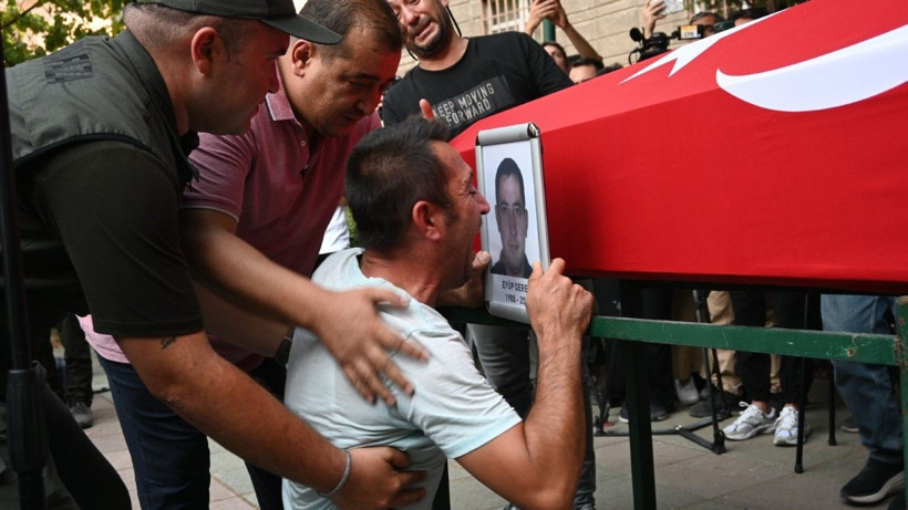 Orman şehitlerine acı veda: ‘Ben sensiz ne yapacağım?’ - Resim: 4