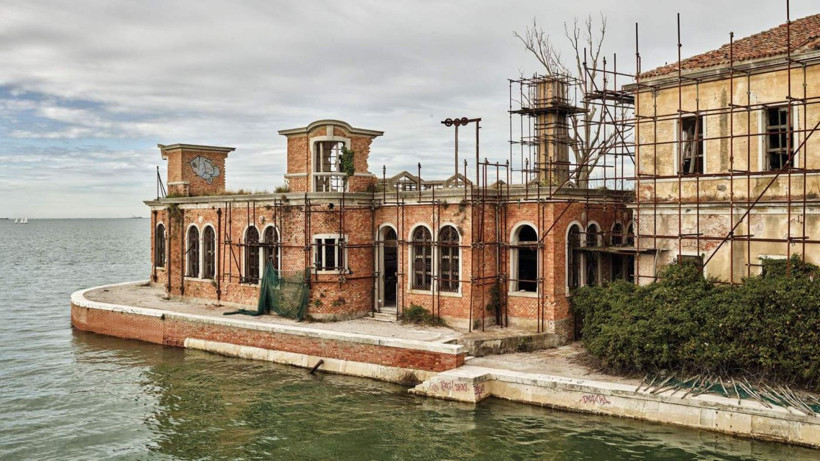 Turistlerden kaçmak için ada satın aldılar - Resim: 2