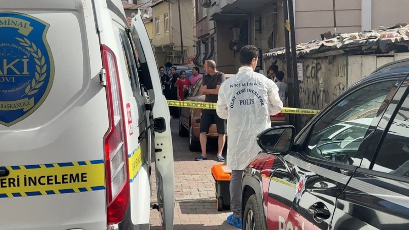 İstanbul'da dehşet: Ev arkadaşının boğazını keserek öldürdü - Resim: 7