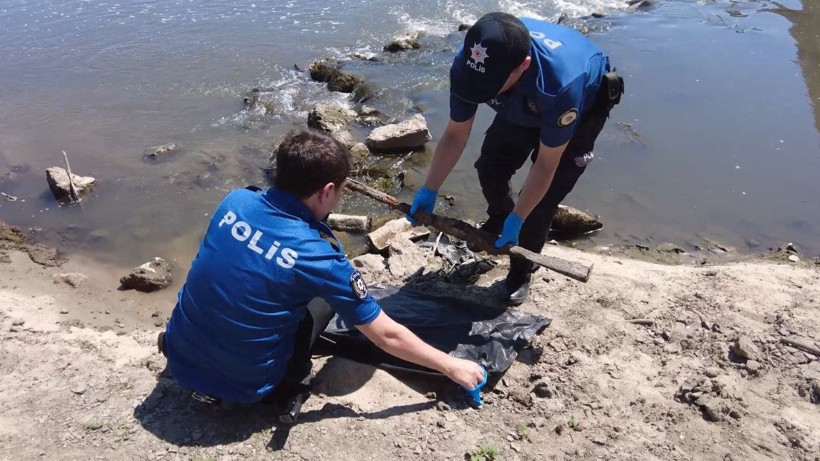 Sular çekilince ortaya çıktı, bakanlık incelemeye aldı - Resim: 2