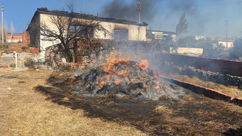 Tarihi mezarlar, köyler alev alev yanmıştı: İkisi de serbest kaldı - Resim: 5