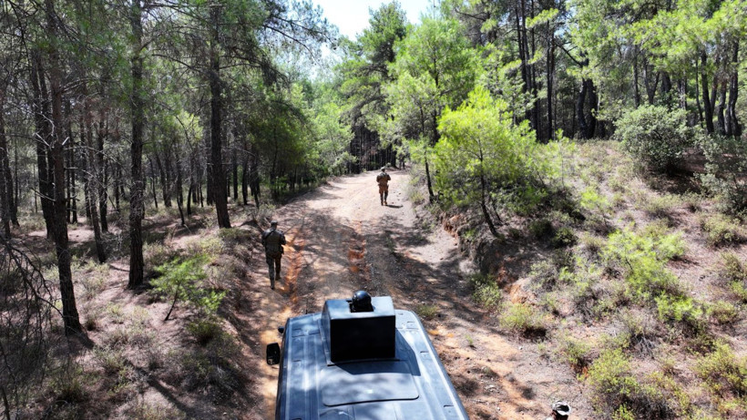 Özel Harekat'tan tam teçhizatlı orman devriyesi - Resim: 14