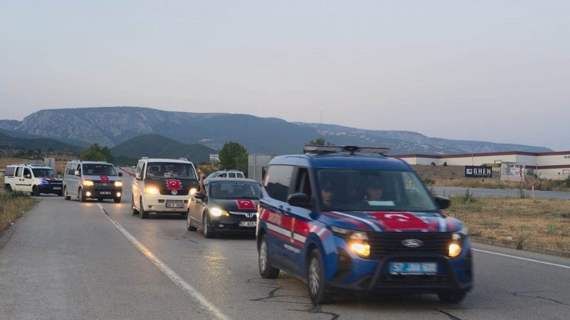 Sosyal medya paylaşımıyla gündem olmuştu: Askere uğurlandı - Resim: 2