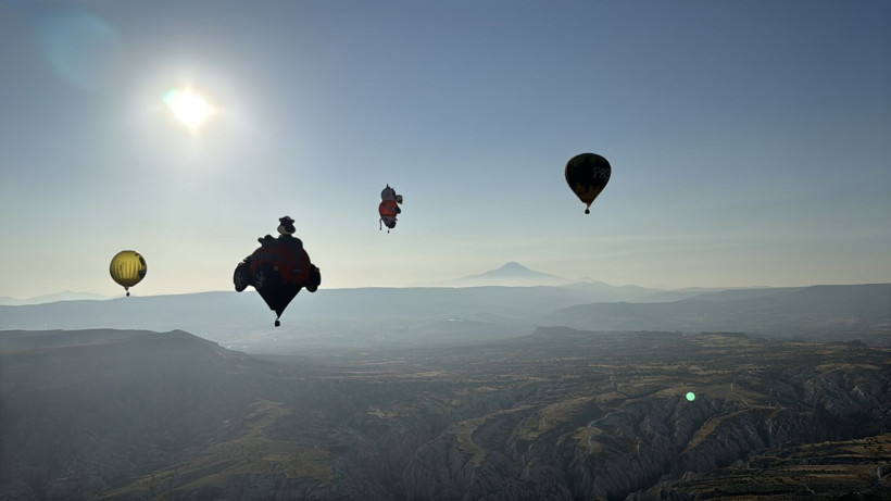 Kapadokya'da figürlü balonlar enfes görüntüler oluşturdu - Resim: 26