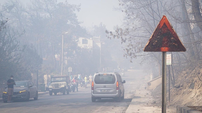 Çanakkale yine yanıyor: Binlerce kişi tahliye edildi - Resim: 11