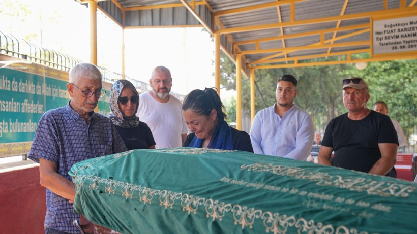 Depremde hayatını kaybeden vatandaş defnedildi - Resim: 3