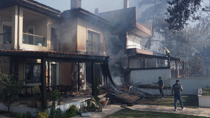 Çanakkale yine yanıyor: Binlerce kişi tahliye edildi - Resim: 20