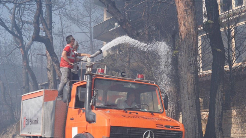 Çanakkale yine yanıyor: Binlerce kişi tahliye edildi - Resim: 26